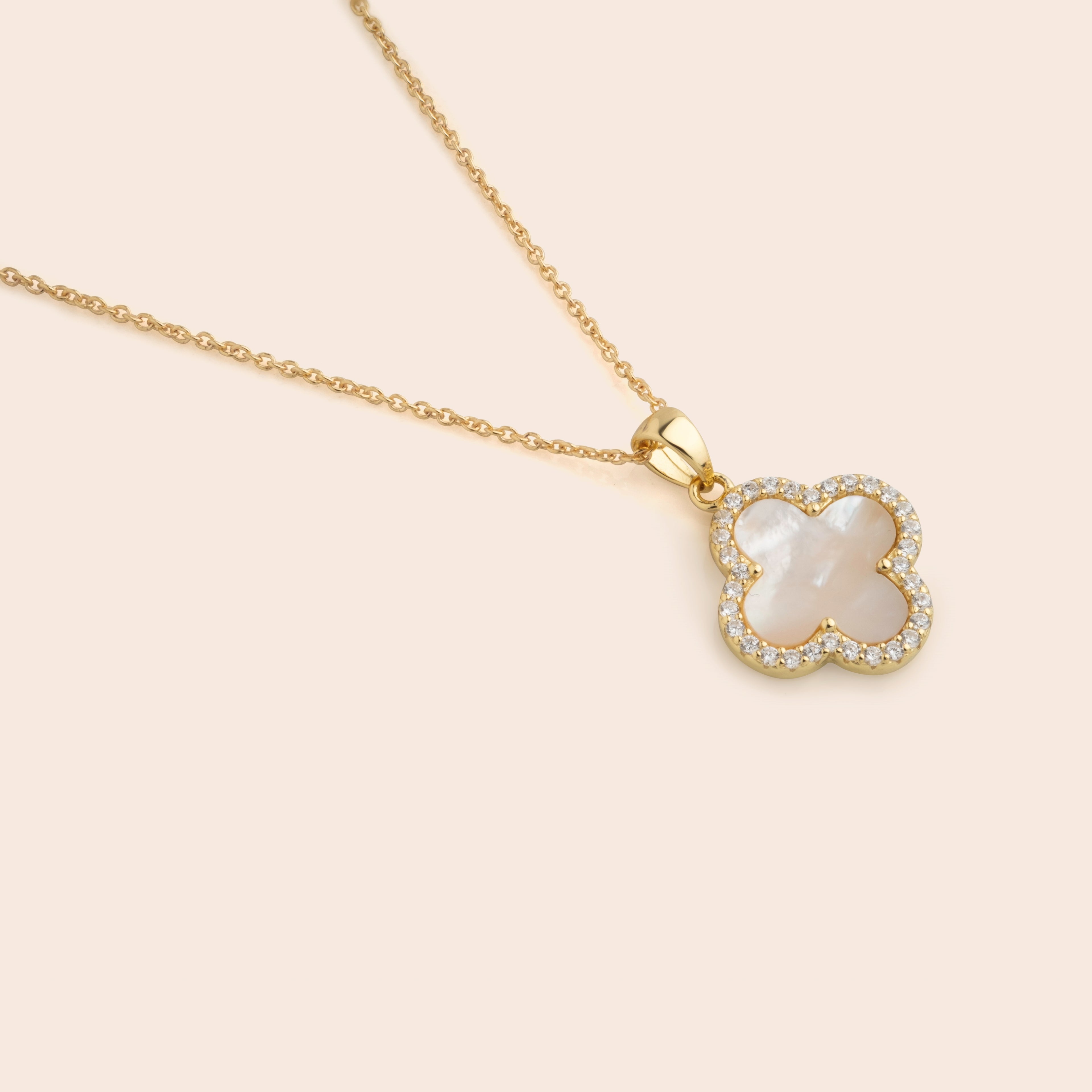 White Clover CZ Pendant Necklace