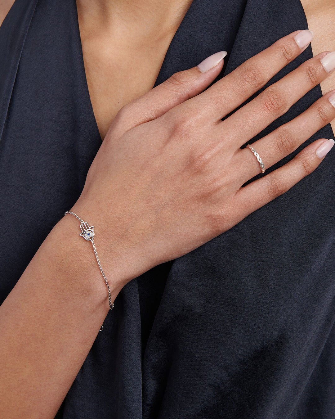 Hamsa Chain Charm Bracelet - Gemlet