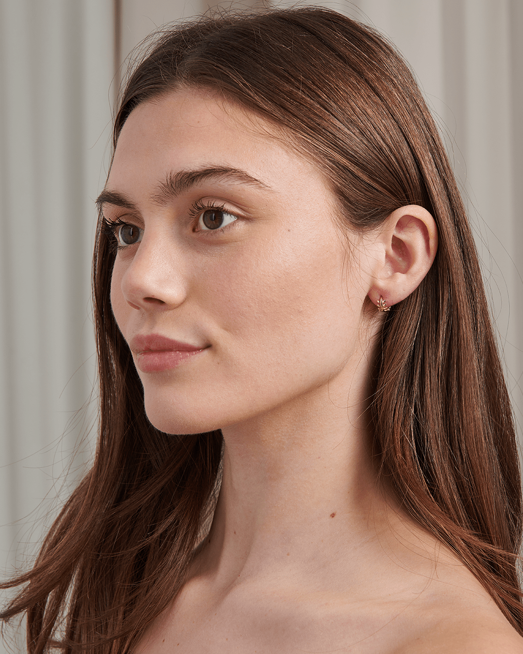 Mini Wreath Huggies - Gemlet