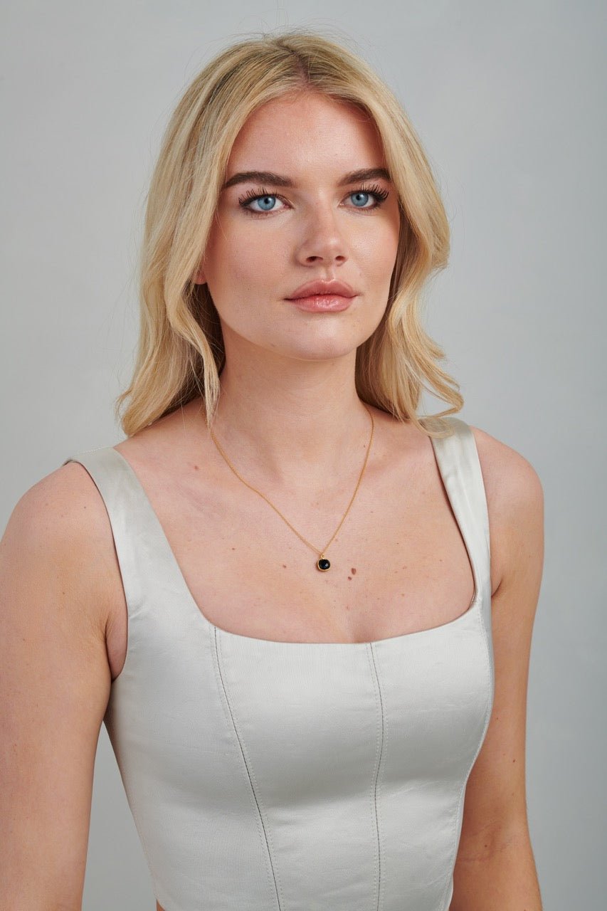 Onyx Cushion Cut Necklace - Gemlet