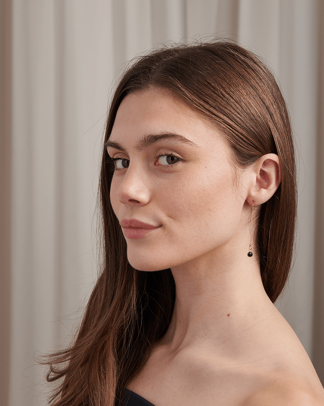 Onyx Threader Earrings - Gemlet