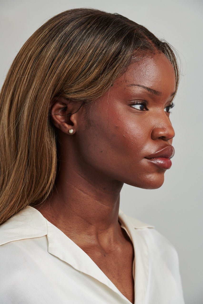 Pearl Studs - Gemlet