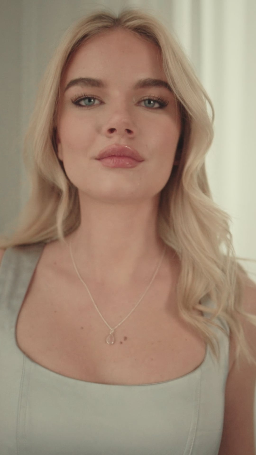 Rose Quartz Teardrop Necklace