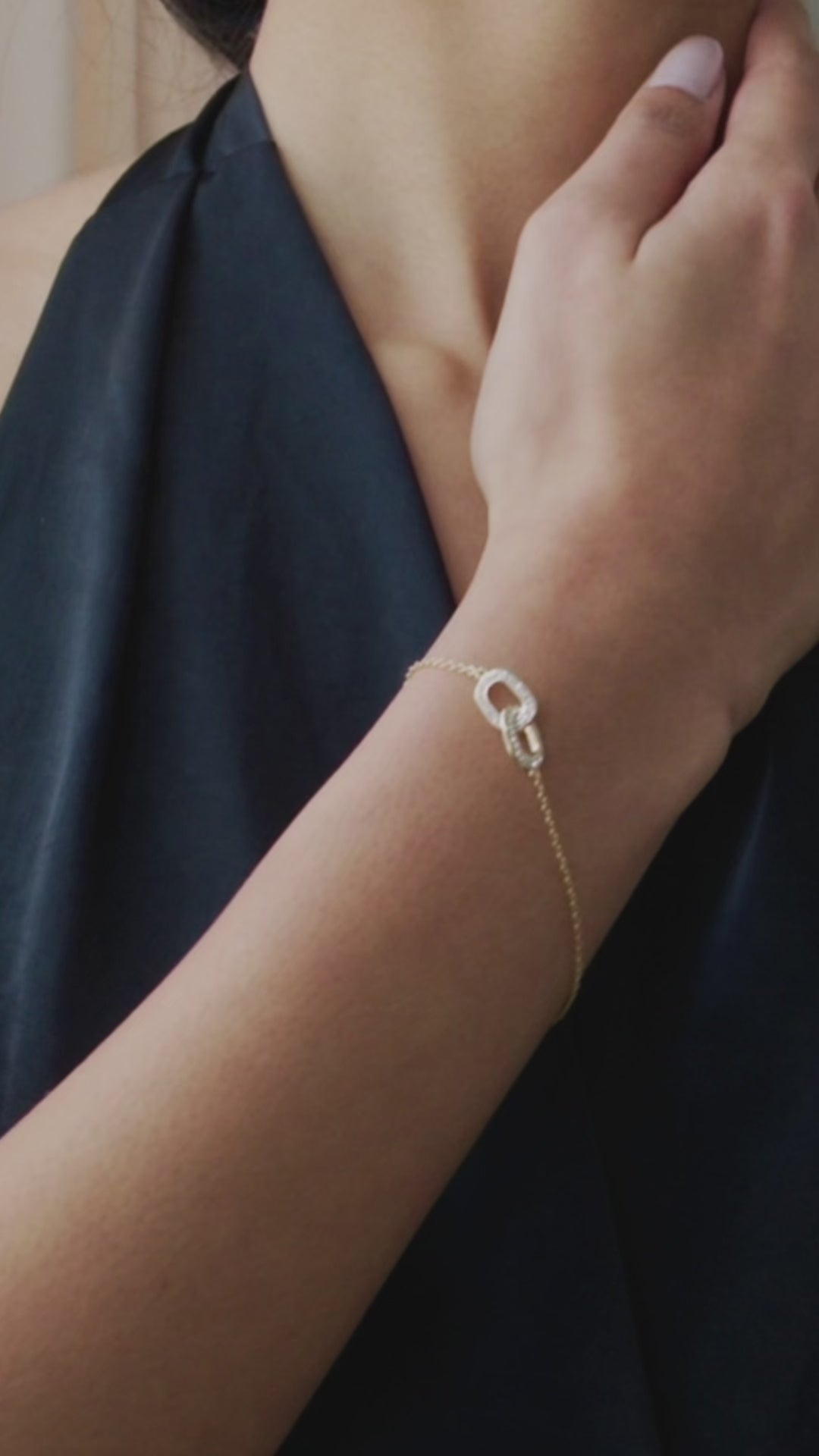 CZ Knot Bracelet
