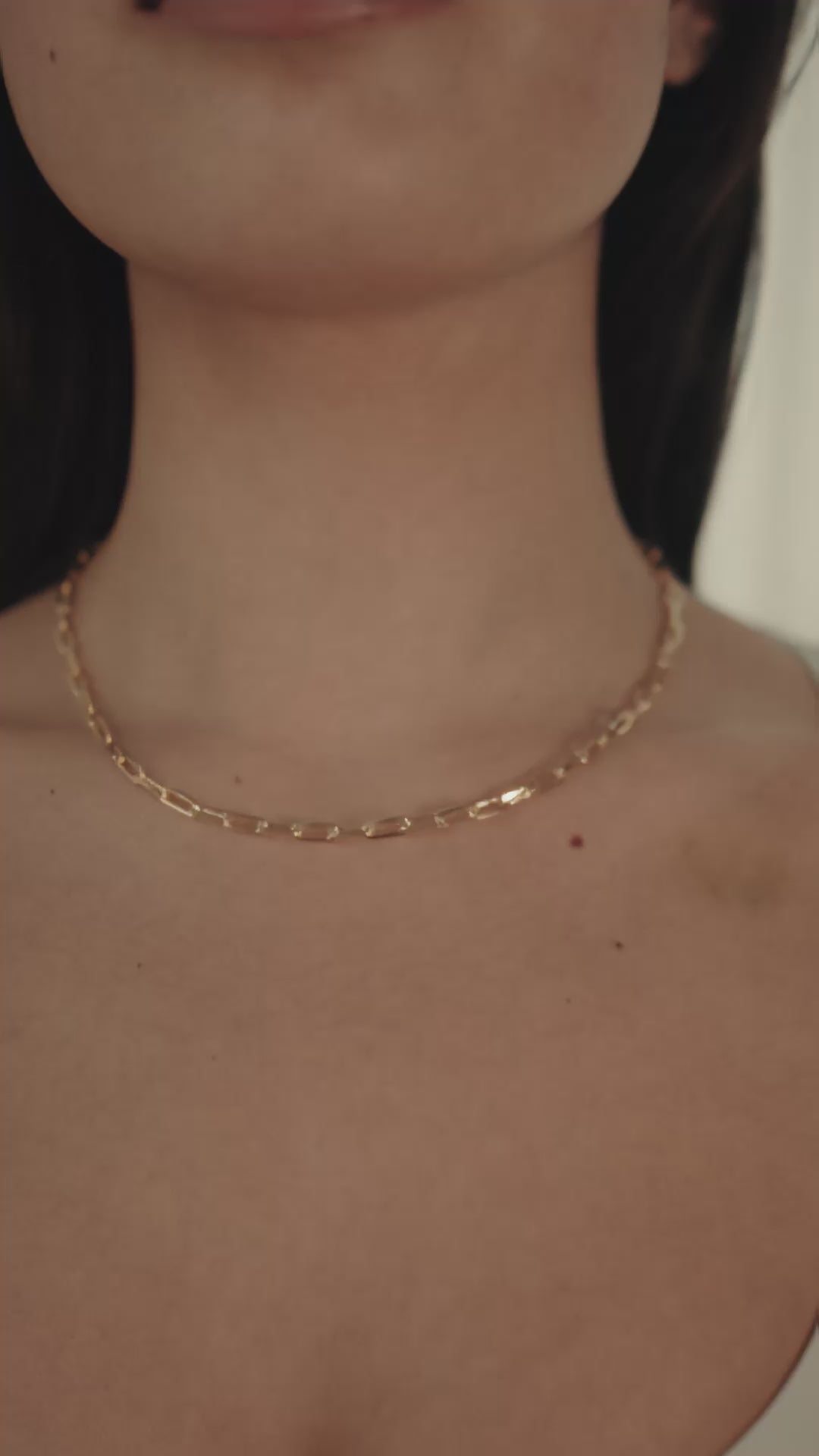 Medium Thick Paperclip Chain Necklace