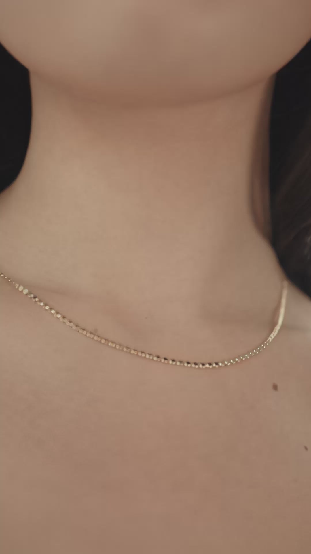 Dainty Dots Necklace