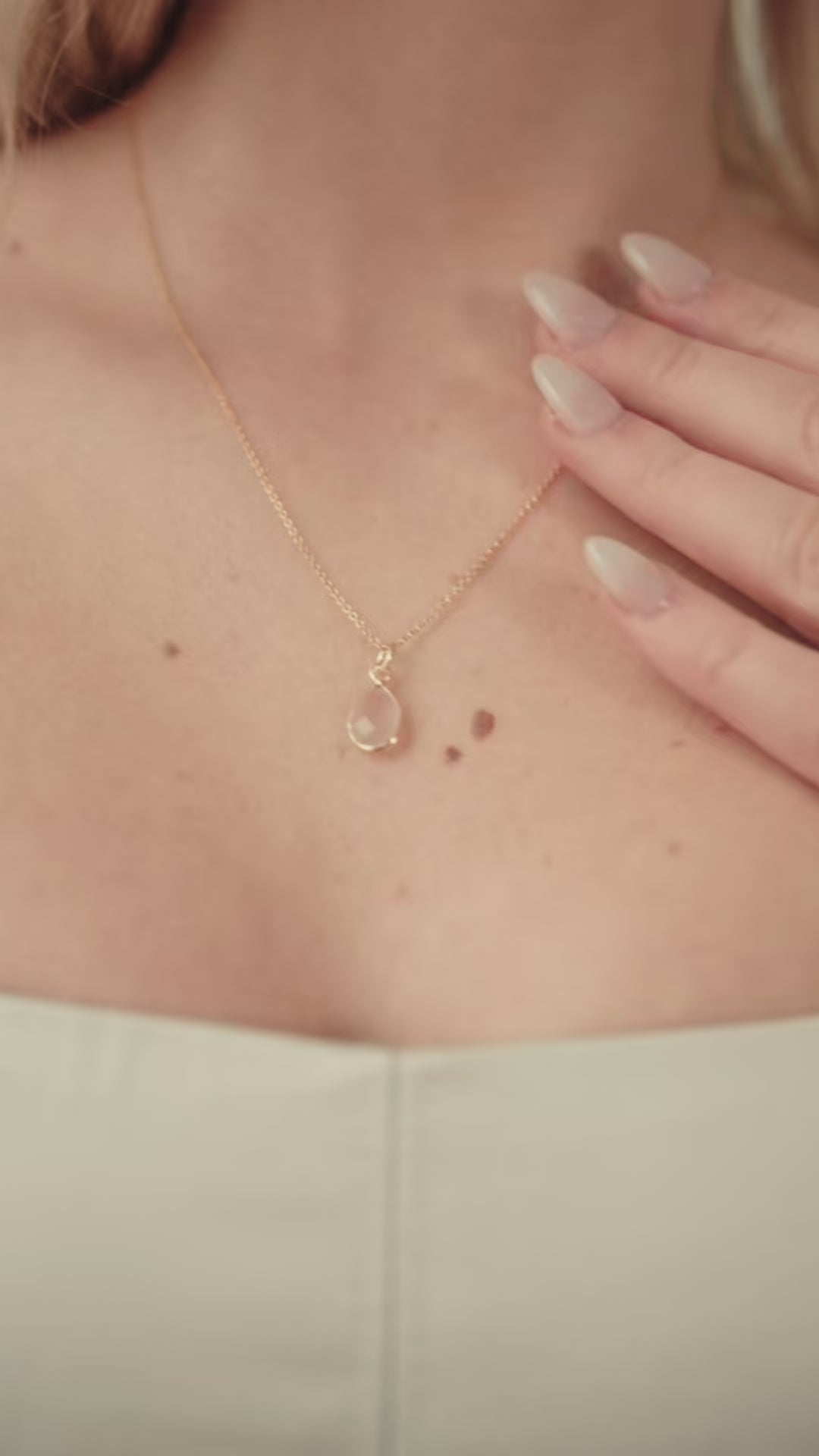 Rose Quartz Teardrop Pendant Necklace