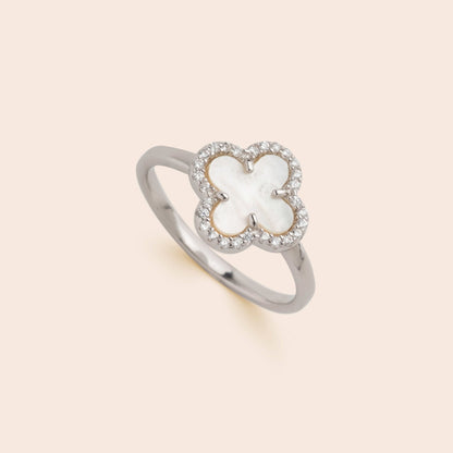 Big White Clover Ring - Gemlet