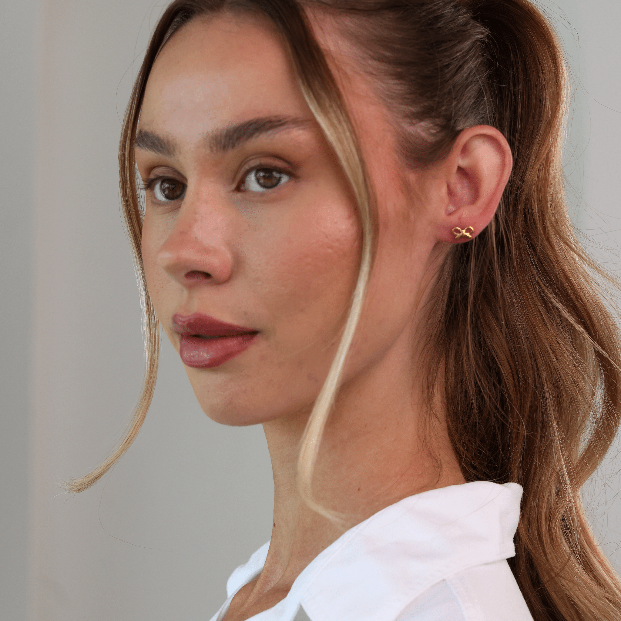 Bow Stud Earrings - Gemlet