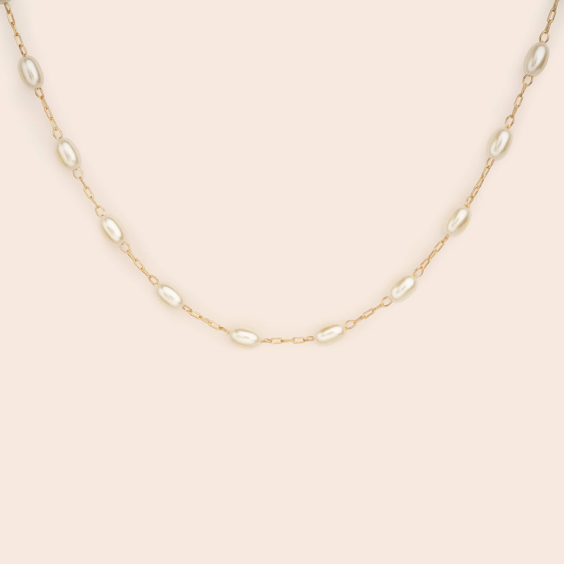 Dainty Pearl Necklace - Gemlet