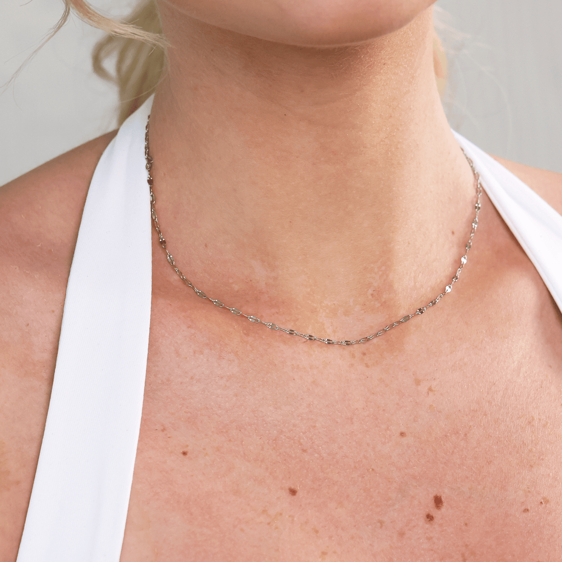 Dapped Oval Necklace - Gemlet