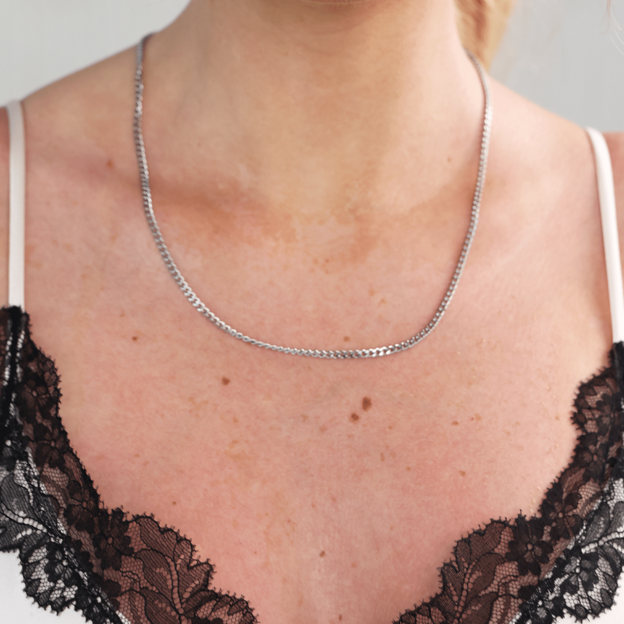 Mini Curb Chain Necklace - Gemlet