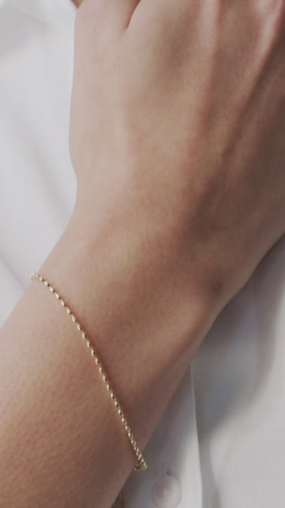 Dainty Dots Chain Bracelet