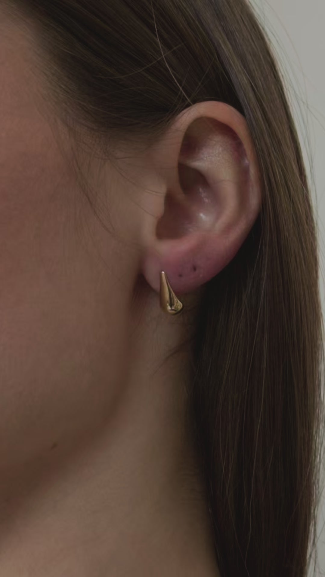 Drop Studs