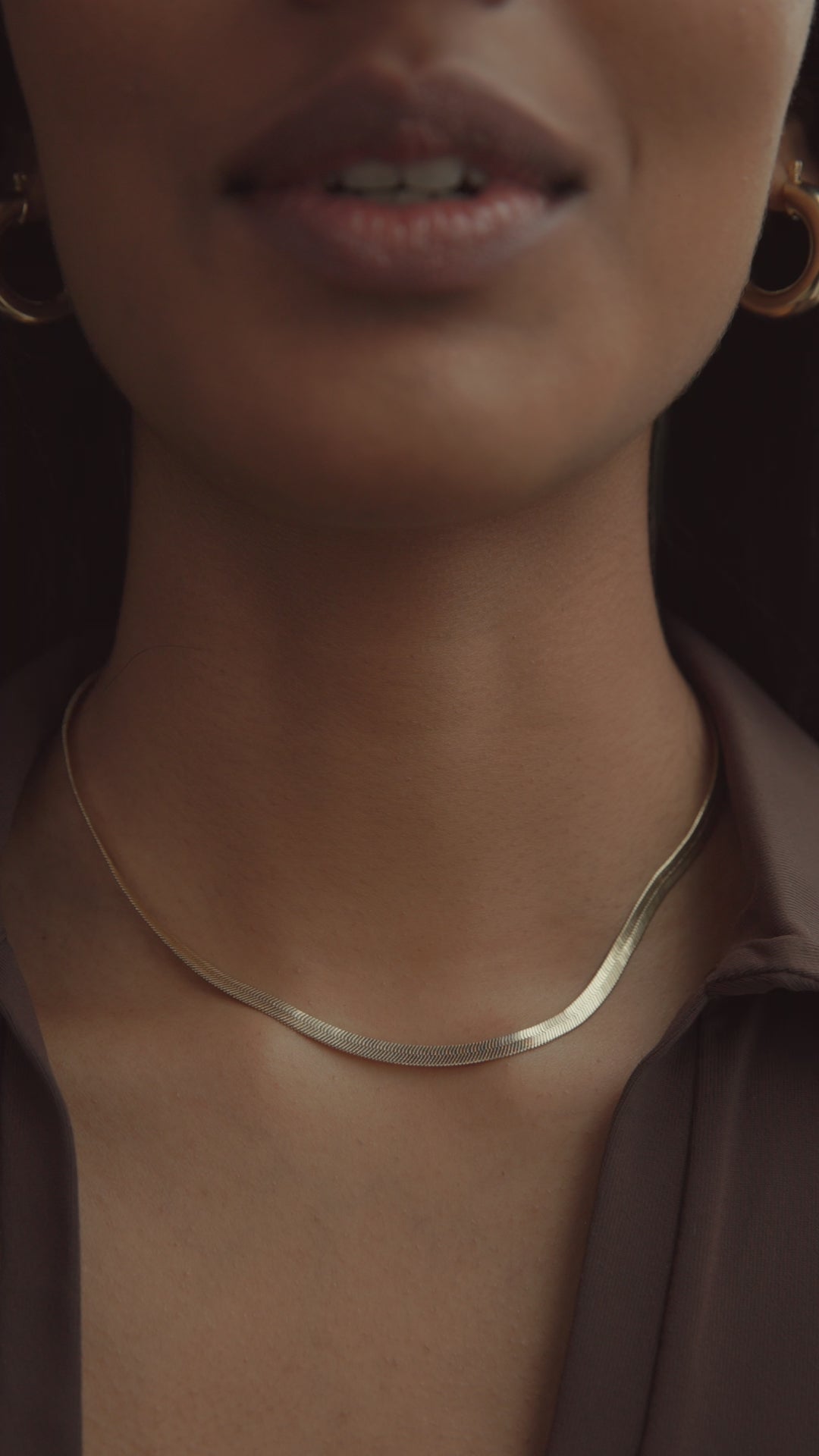 Load and play video in Gallery viewer, Thick Herringbone Gold Chain Necklace
