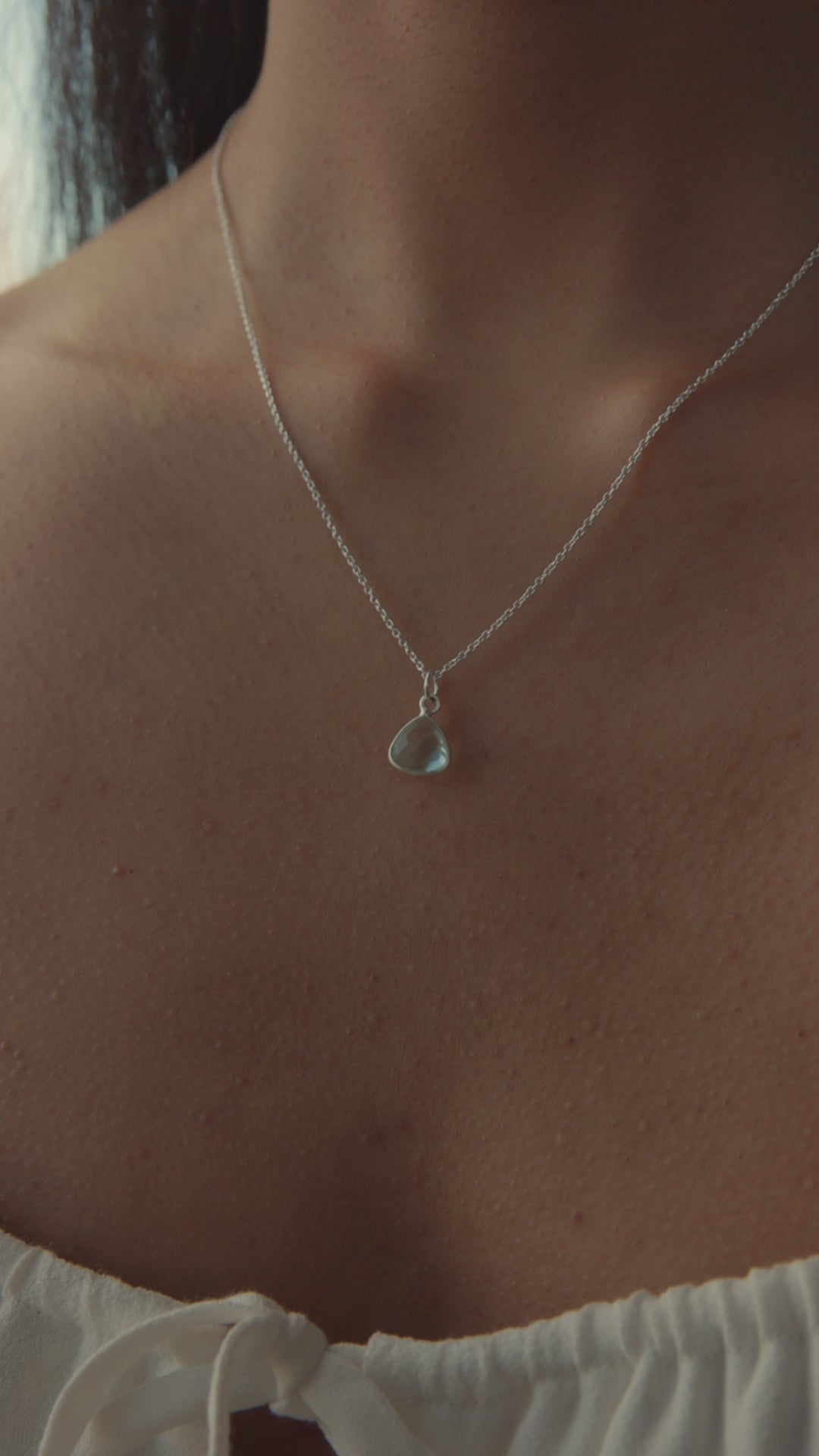 Load and play video in Gallery viewer, Blue Quartz Trillion Cut Necklace - Sterling Silver
