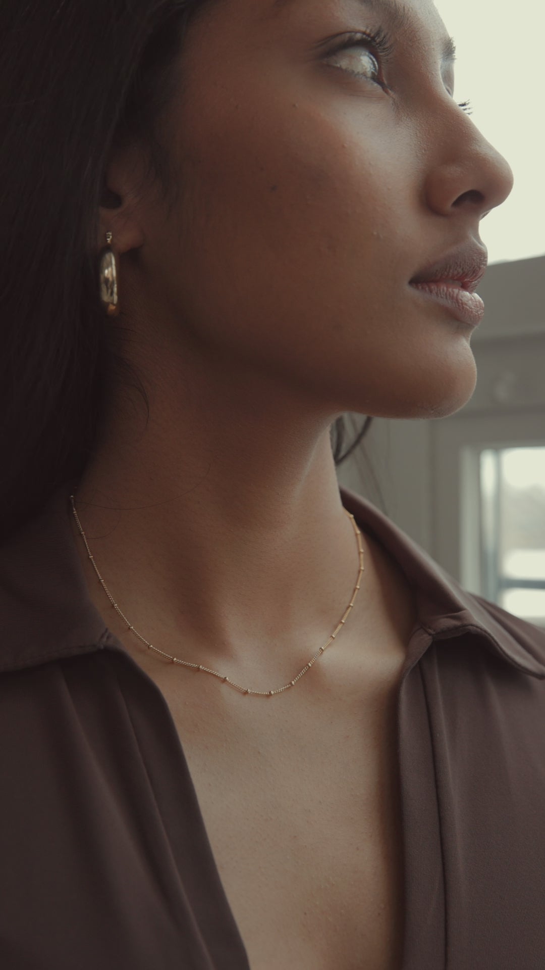 Load and play video in Gallery viewer, Satellite Gold Chain Necklace
