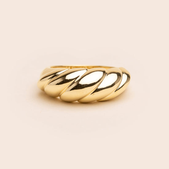 Gold Croissant Ring - Gemlet