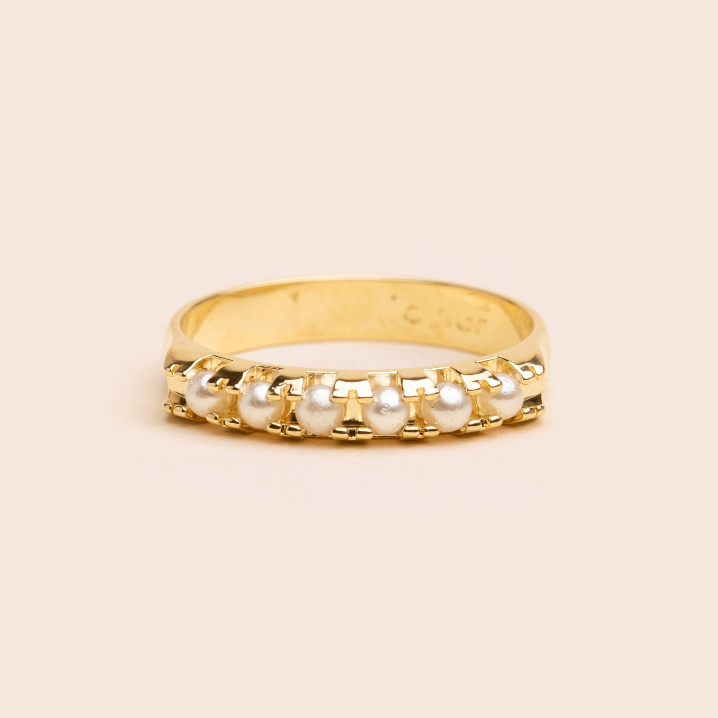 Load image into Gallery viewer, Gold Pearl Bar Ring - Gemlet
