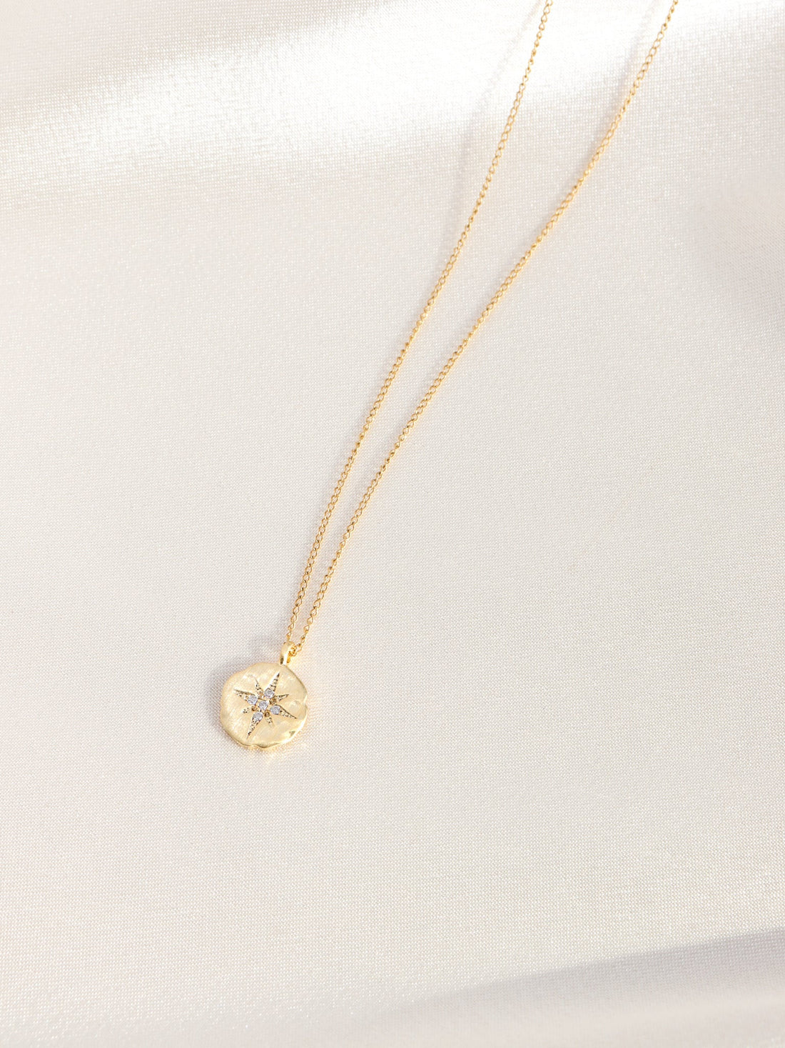 Northern Star Medallion Necklace - Gold Filled - Gemlet