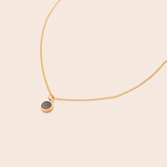 Load image into Gallery viewer, Onyx Round Necklace - Gemlet
