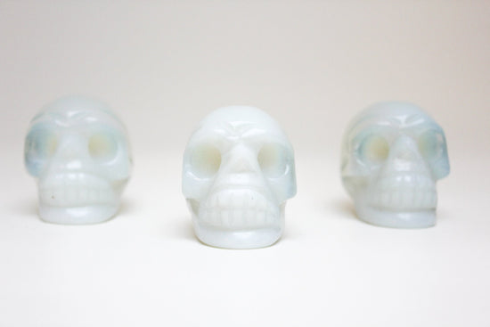Load image into Gallery viewer, Opalite Crystal Skull - Gemlet
