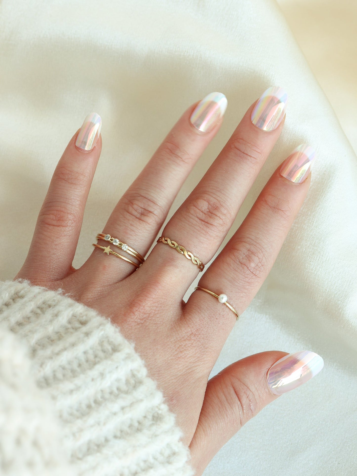 Load image into Gallery viewer, Three Stars - Gold Filled Stacking Ring - Gemlet
